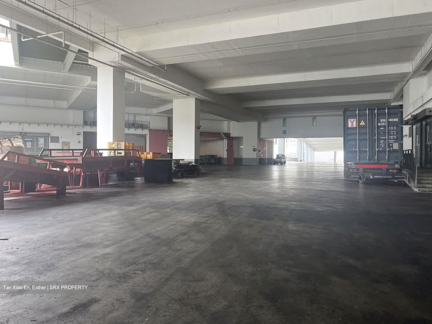 Pioneer Road (D22), Factory #572110821
